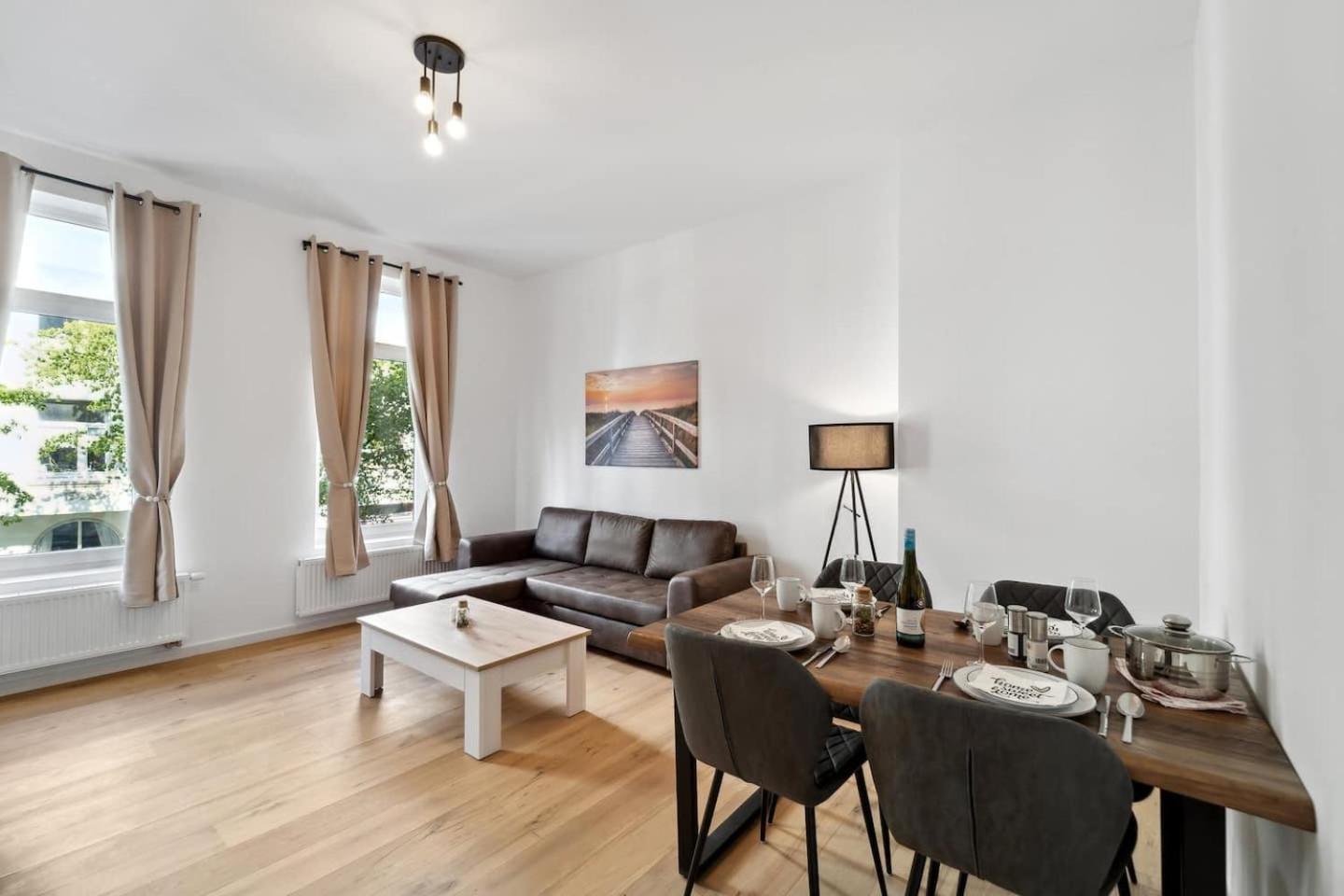 Infinity Stay Ferienapartments Rheinstrasse Wilhelmshaven Ngoại thất bức ảnh