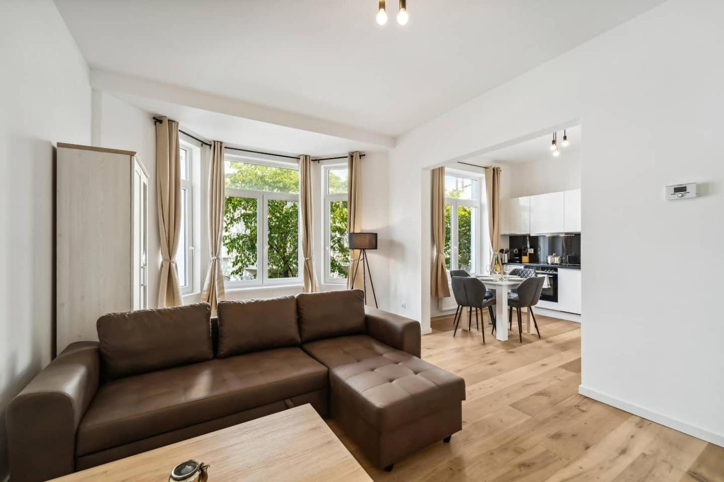 Infinity Stay Ferienapartments Rheinstrasse Wilhelmshaven Ngoại thất bức ảnh