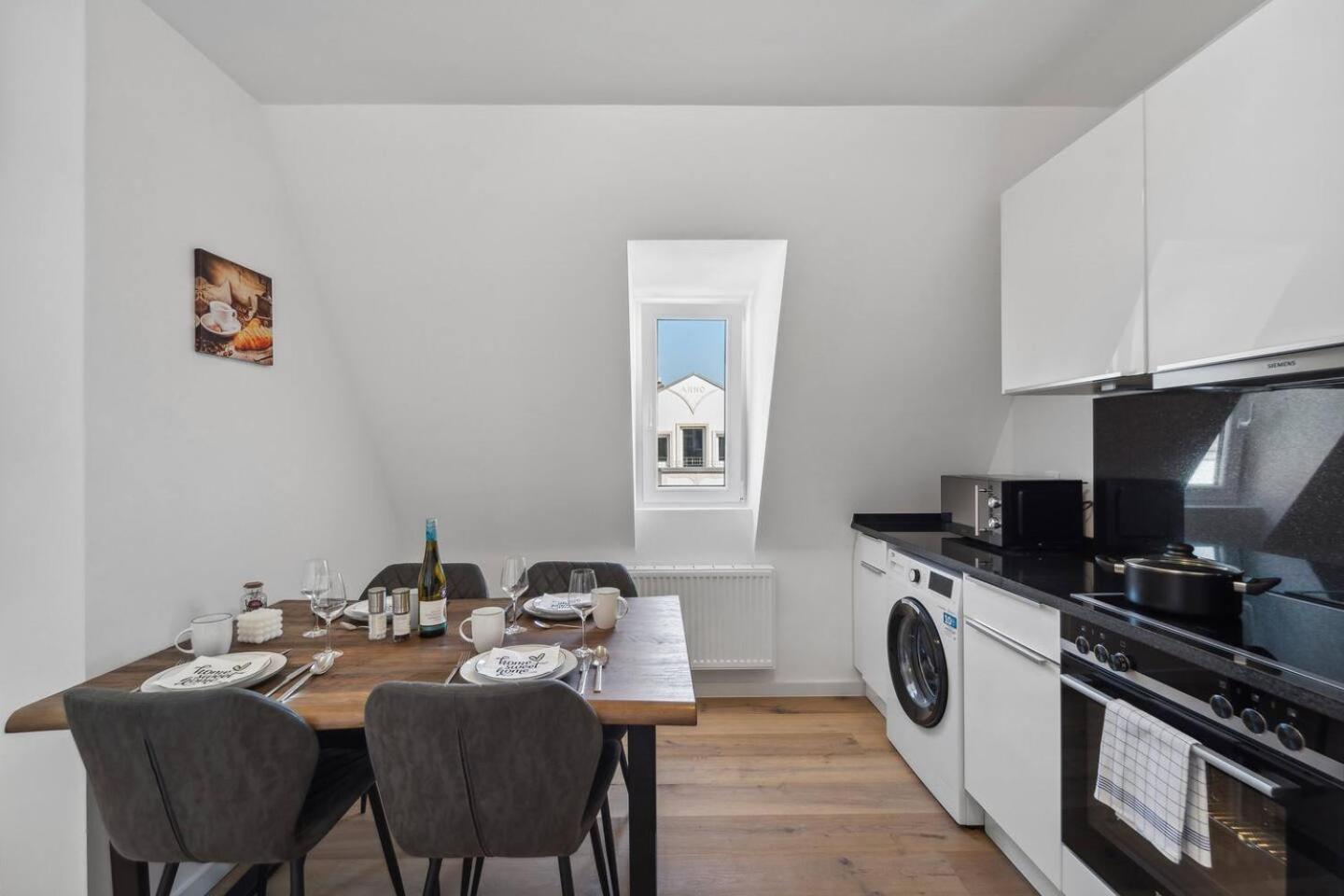 Infinity Stay Ferienapartments Rheinstrasse Wilhelmshaven Ngoại thất bức ảnh